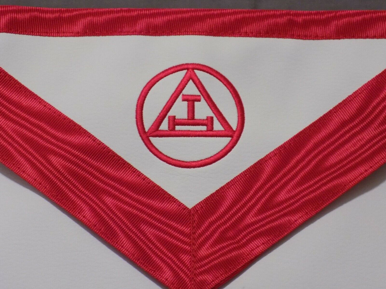 White Red Trim Masonic Triple Tau Apron York Rites Freemason Leather Style NEW!